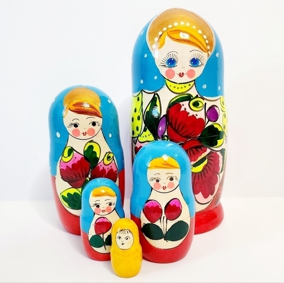 Vintage Other - Vintage Hand Painted Russian Nesting Dolls